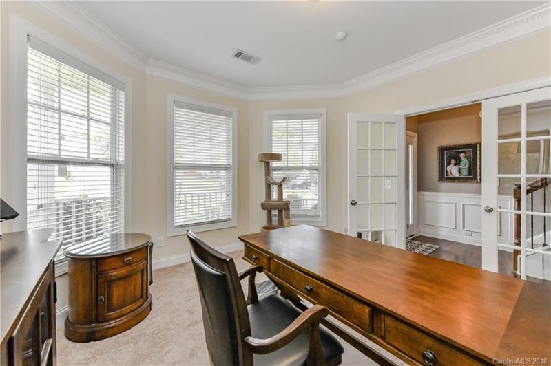 Property image 5 at 335 Windy Pine Drive, Lake Wylie, SC 29710