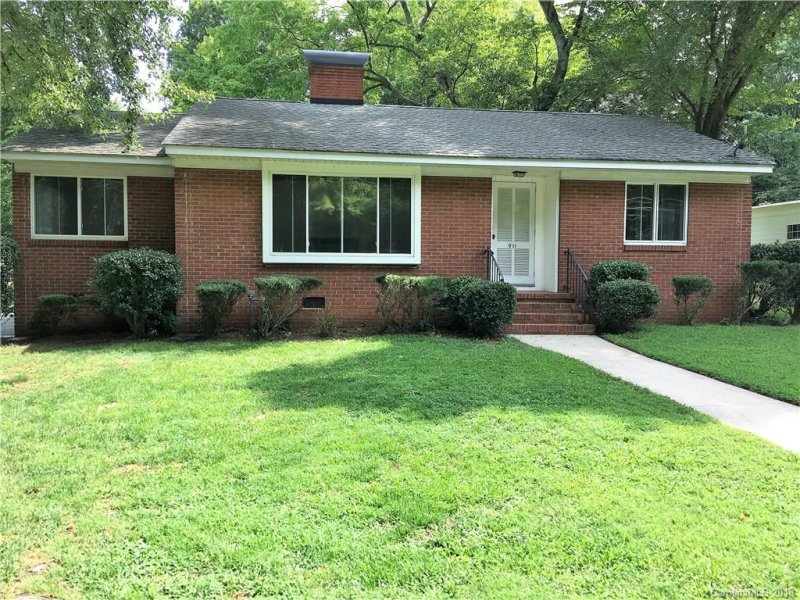 Property image 2 at 911 Scaleybark Road, Charlotte, NC 28209