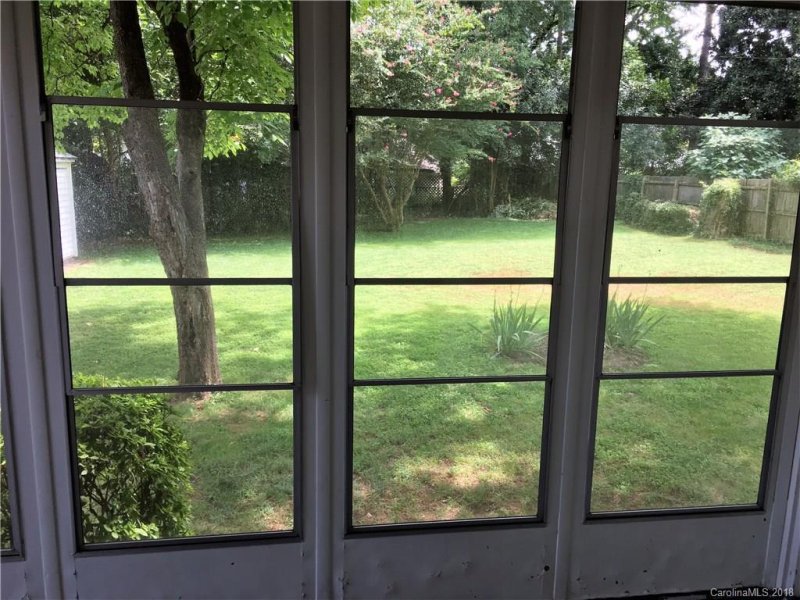 Property image 5 at 911 Scaleybark Road, Charlotte, NC 28209