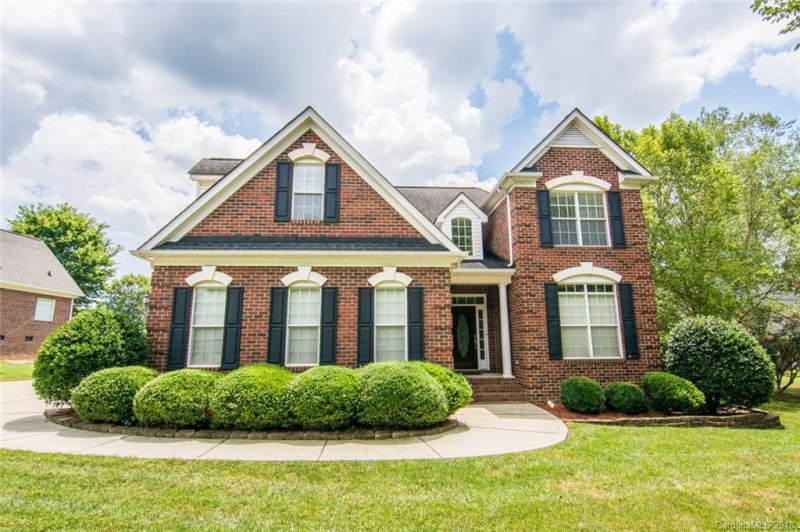 124 Eaglecrest Drive