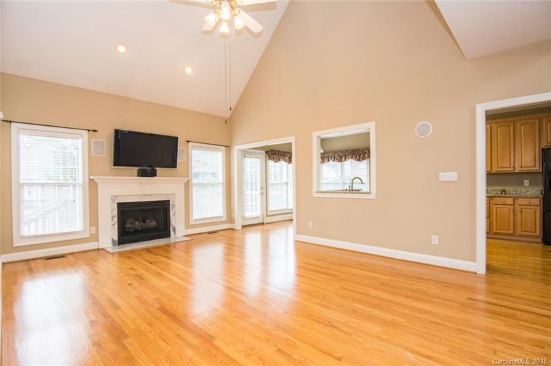 Property image 5 at 124 Eaglecrest Drive, Matthews, NC 28104