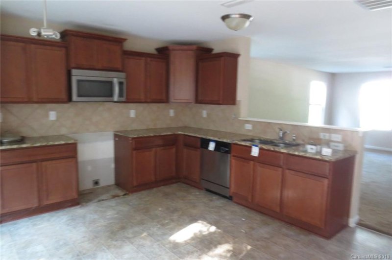 Property image 4 at 1072 Joselynn Drive, Gastonia, NC 28054