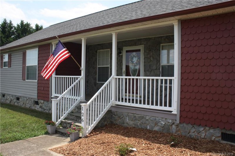 Property image 3 at 126 Lynnette Drive, Mt Ulla, NC 28125