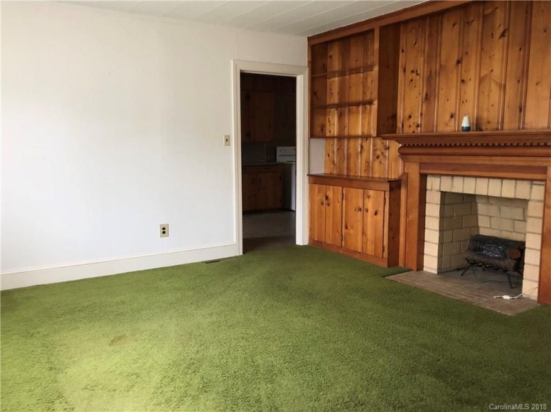 Property image 4 at 5918 The Plaza Road, Charlotte, NC 28215