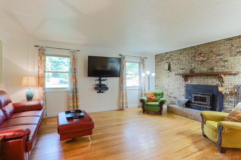 Property image 4 at 128 Camelot Drive, Clyde, NC 28721