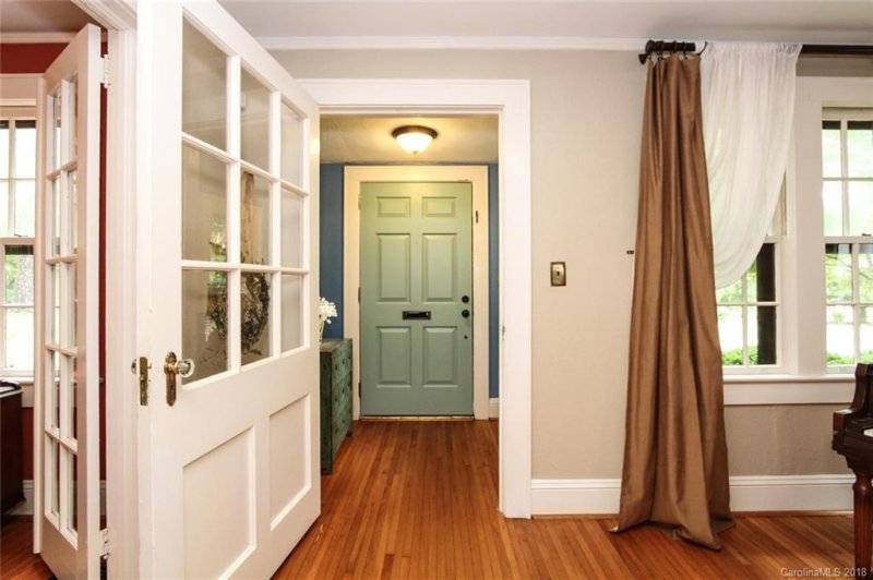 Property image 3 at 1028 S Belvedere Avenue, Gastonia, NC 28054