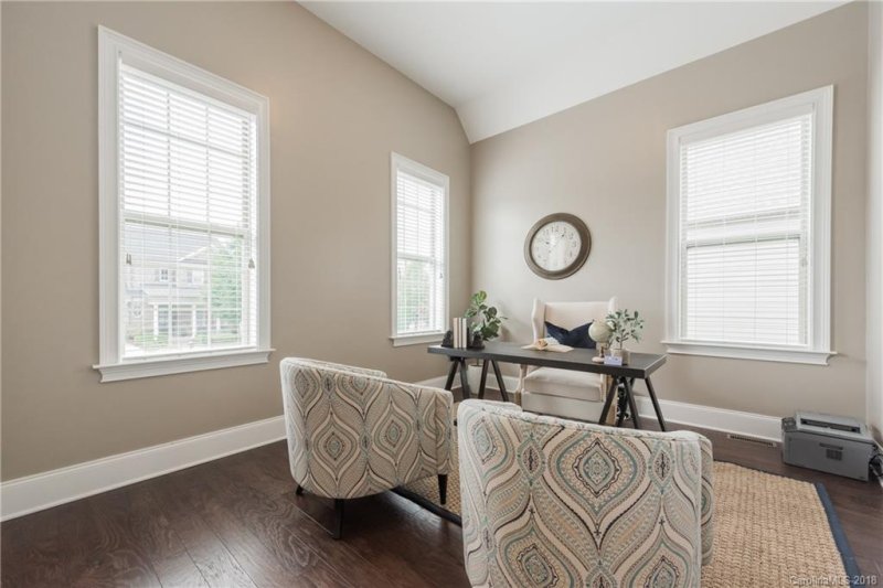 Property image 3 at 8004 Vanderhorn Lane, Charlotte, NC 28226