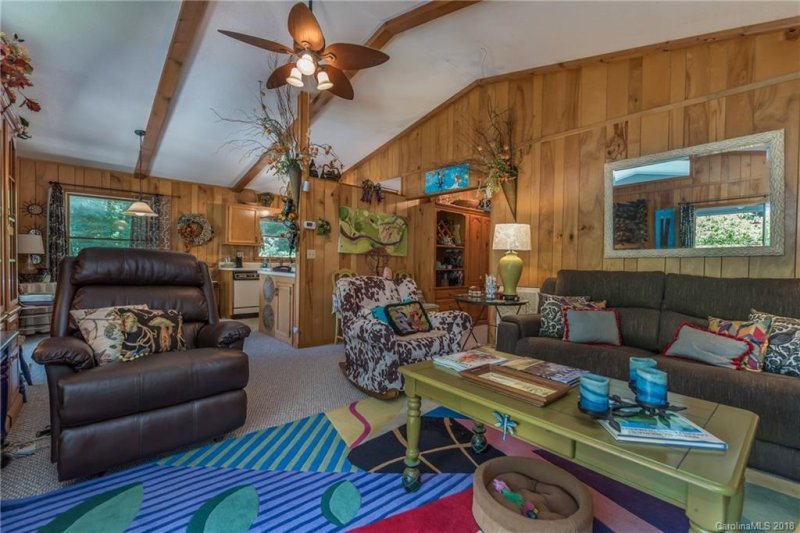 Property image 3 at 1708 Hickory Acres Road, Hendersonville, NC 28792