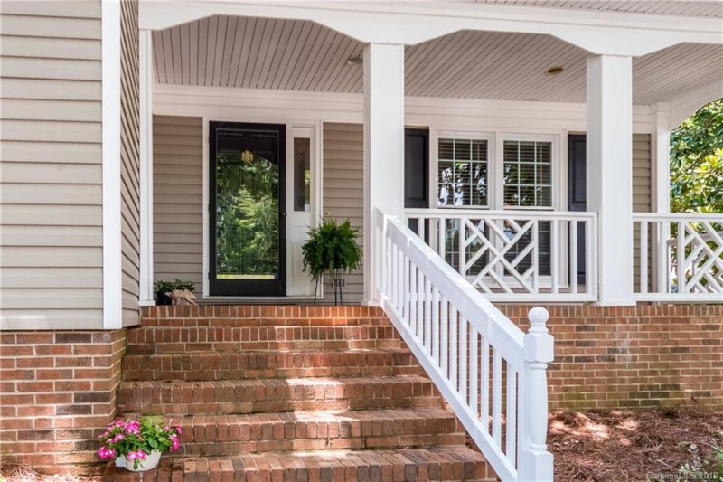 Property image 3 at 10636 South Hall Drive, Charlotte, NC 28270