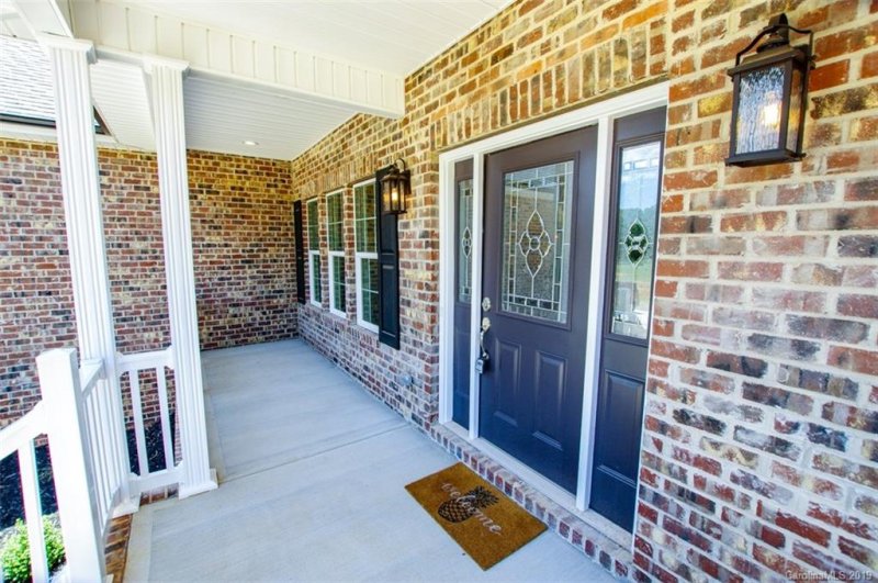 Property image 3 at 4017 Red Hill Way, Denver, NC 28037