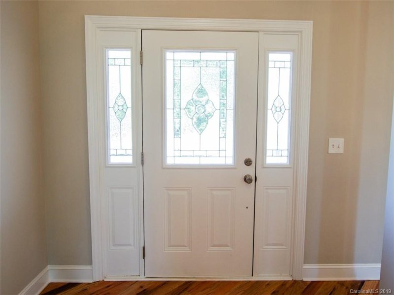 Property image 4 at 4017 Red Hill Way, Denver, NC 28037