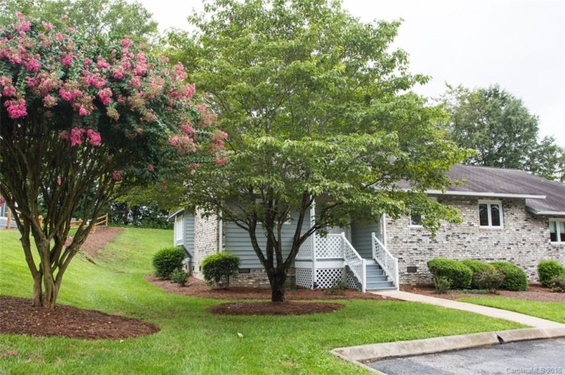 Property image 2 at 1501 Wellington Hills Circle, Salisbury, NC 28147