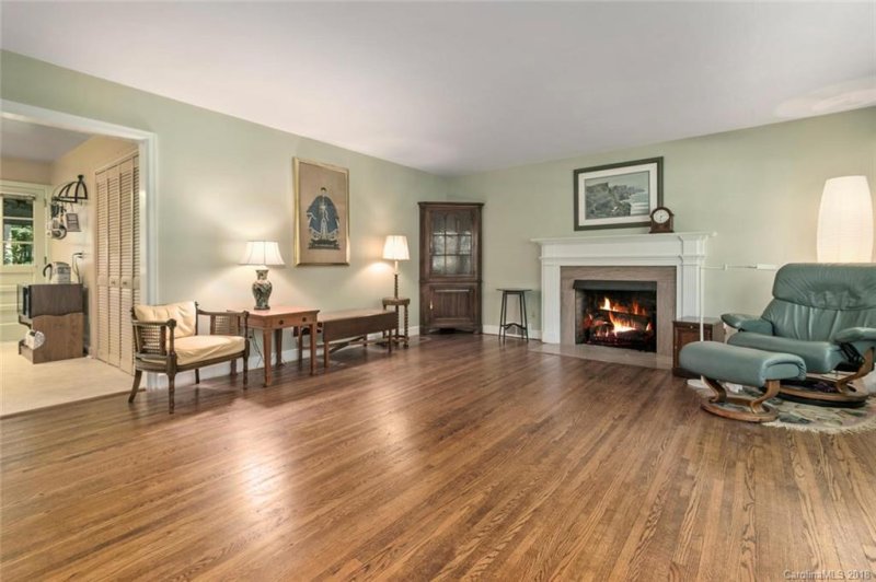 Property image 2 at 3 Forestdale Drive, Asheville, NC 28803