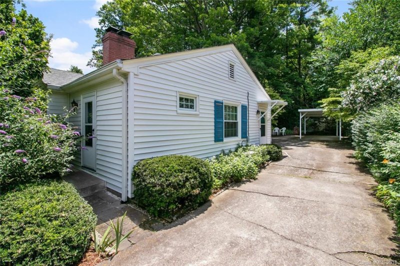 Property image 5 at 3 Forestdale Drive, Asheville, NC 28803