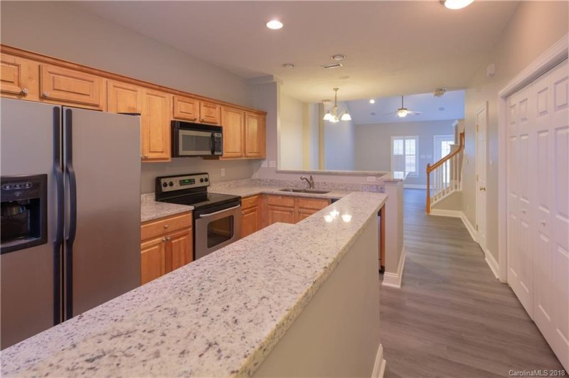 Property image 3 at 4764 Braxton Gate Lane, Hickory, NC 28602