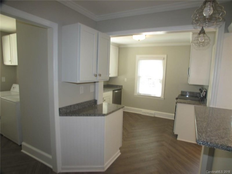 Property image 3 at 1500 Lyon Court, Charlotte, NC 28205