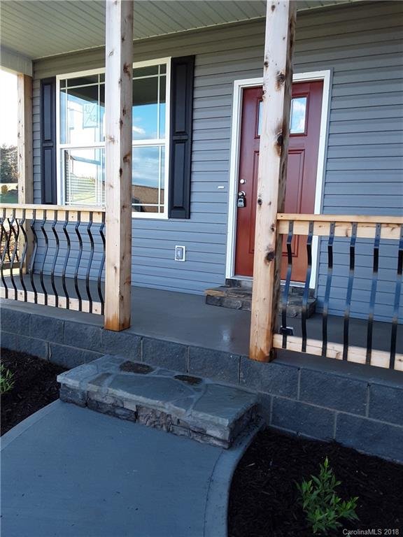 Property image 2 at 402 Beck Creek Circle, Flat Rock, NC 28731