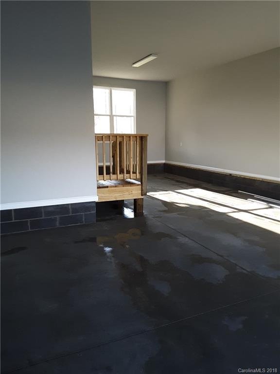 Property image 3 at 402 Beck Creek Circle, Flat Rock, NC 28731