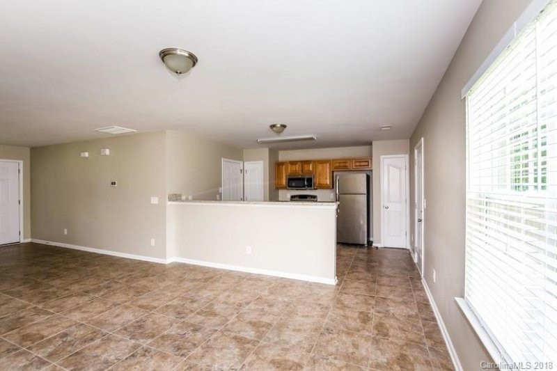 Property image 3 at 6305 Sullins Road, Charlotte, NC 28214