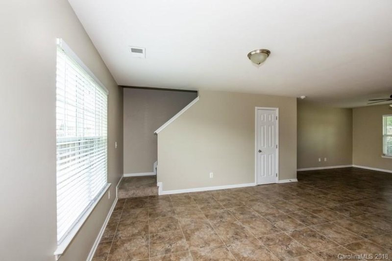 Property image 4 at 6305 Sullins Road, Charlotte, NC 28214