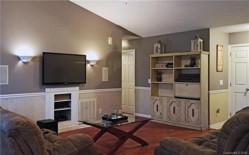 Property image 4 at 147 Creek Branch Drive, Mooresville, NC 28115