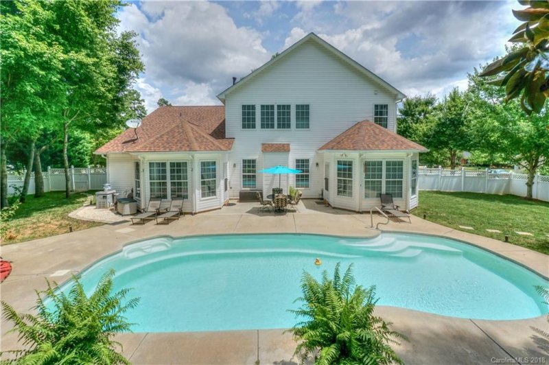 7431 Hannah Alexander Lane