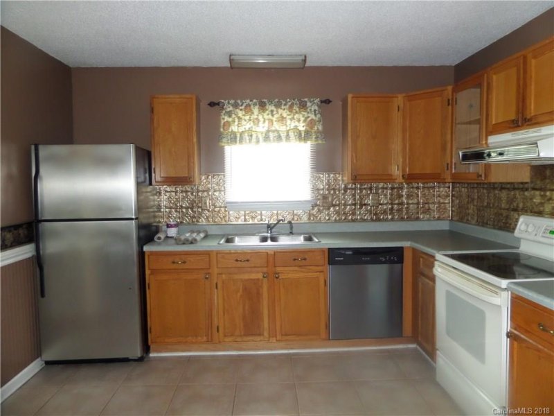 Property image 4 at 1542 Hunt Club Court, Rock Hill, SC 29732