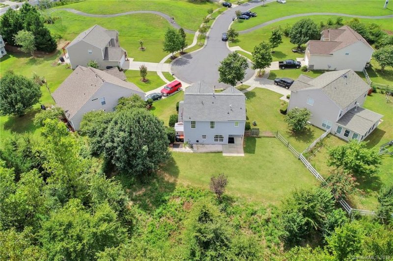 Property image 3 at 7480 Fallen Timber Lane, Tega Cay, SC 29708