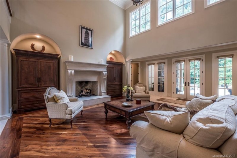 Property image 2 at 6331 Saint Stephen Lane, Charlotte, NC 28210