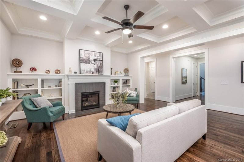 Property image 3 at 719 Patrick Johnston Lane, Davidson, NC 28036