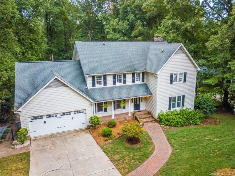 10335 Stonemede Lane