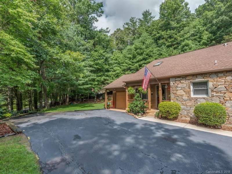 Property image 2 at 28 S Calico Lane, Etowah, NC 28729