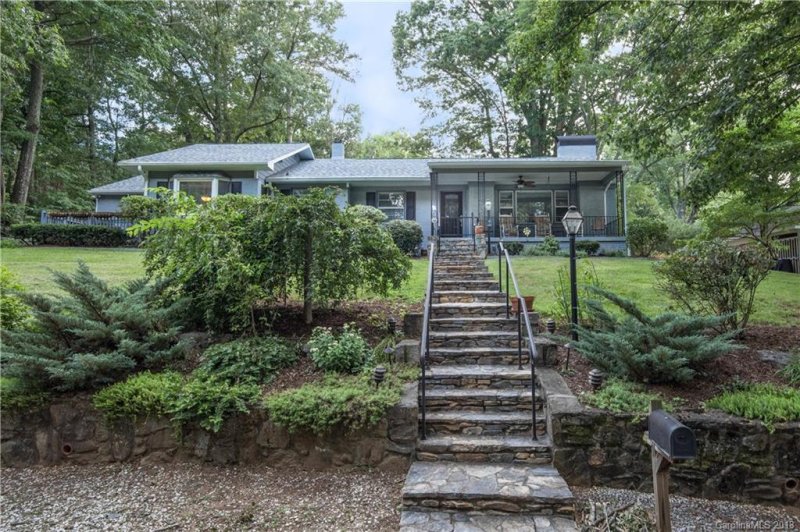 Property image 2 at 40 Shorewood Drive, Asheville, NC 28804