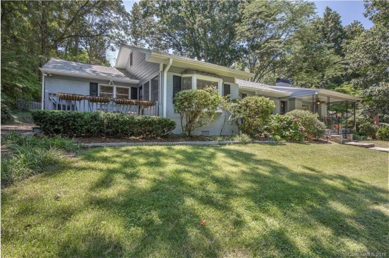 Property image 3 at 40 Shorewood Drive, Asheville, NC 28804