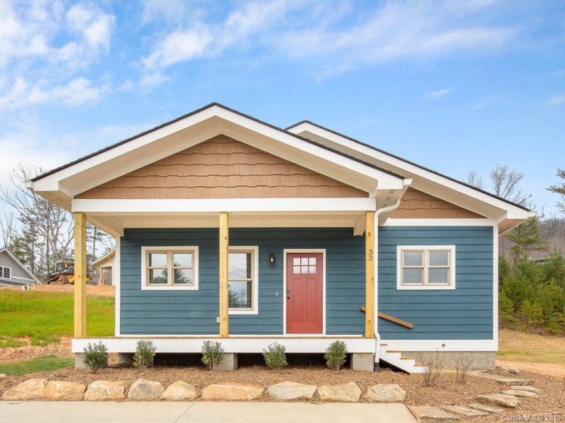 Property image 3 at 33 West Side Village Road, Fairview, NC 28730