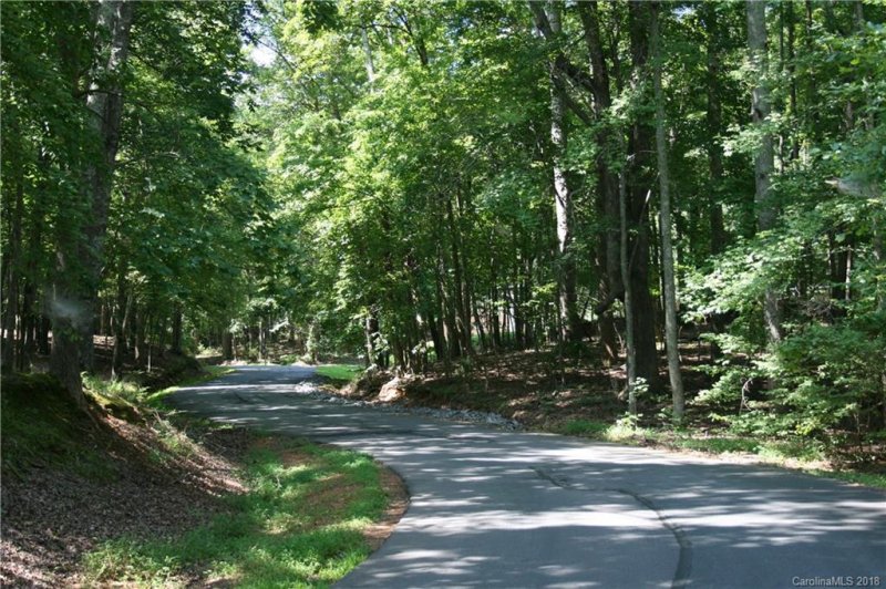 Property image 3 at 906 Woods Loop, Waxhaw, NC 28173