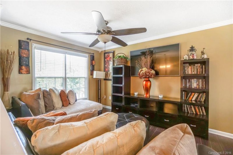 Property image 3 at 4385 White Blossom Trail, Conover, NC 28613