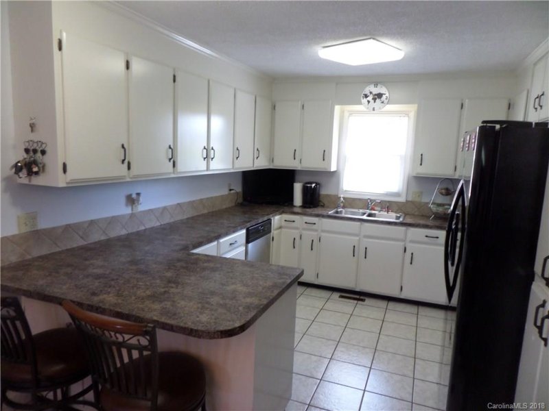 Property image 2 at 1158 Crestmont Drive, Concord, NC 28025