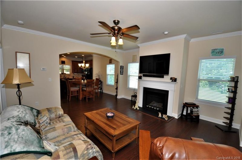 Property image 4 at 196 Aztec Circle, Mooresville, NC 28117