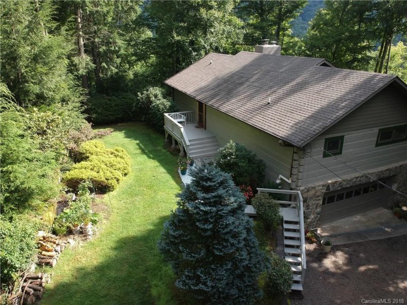 Property image 5 at 782 Setzer Cove Road, Maggie Valley, NC 28751