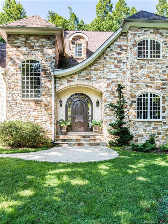 Property image 3 at 325 Solomon Circle, Hendersonville, NC 28739