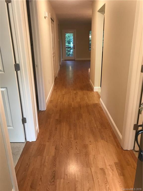 Property image 2 at 252 Wash Creek Drive, Hendersonville, NC 28791