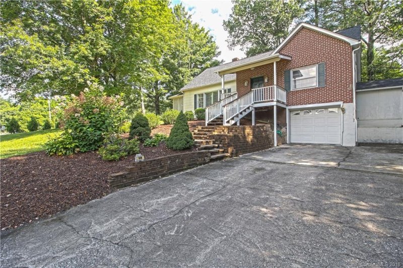 Property image 2 at 636 English Road, Spruce Pine, NC 28777