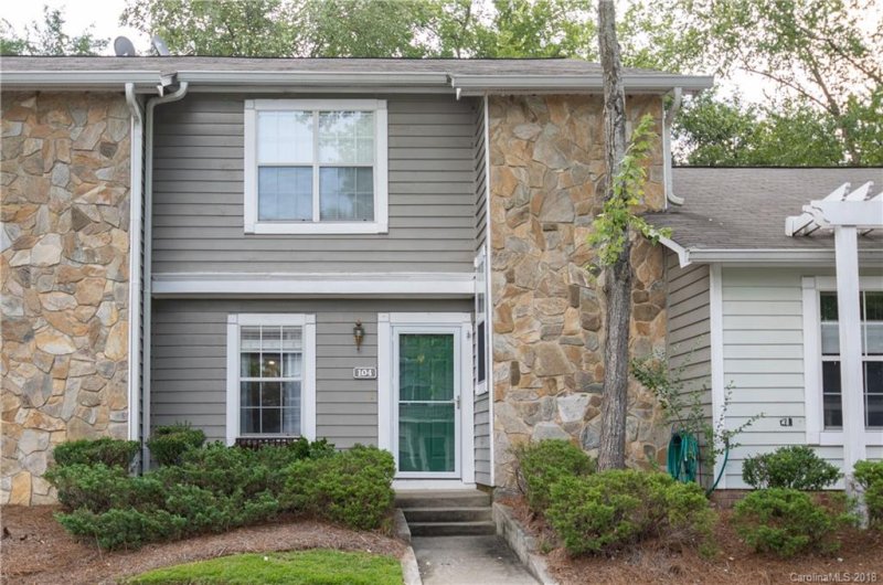 104 Heritage Parkway