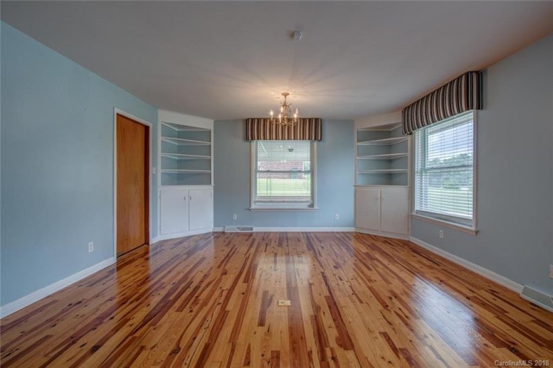 Property image 5 at 209 Peachtree Street, Belmont, NC 28012