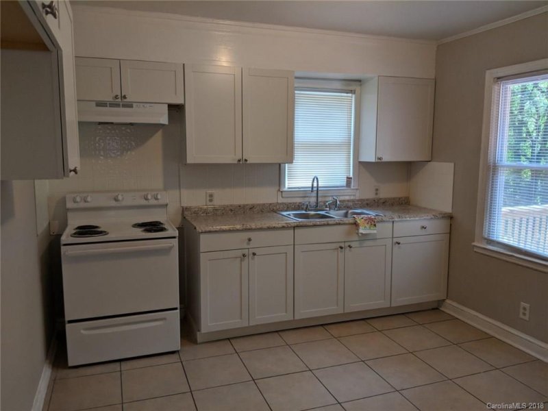 Property image 2 at 705 Pritchard Street, Charlotte, NC 28208