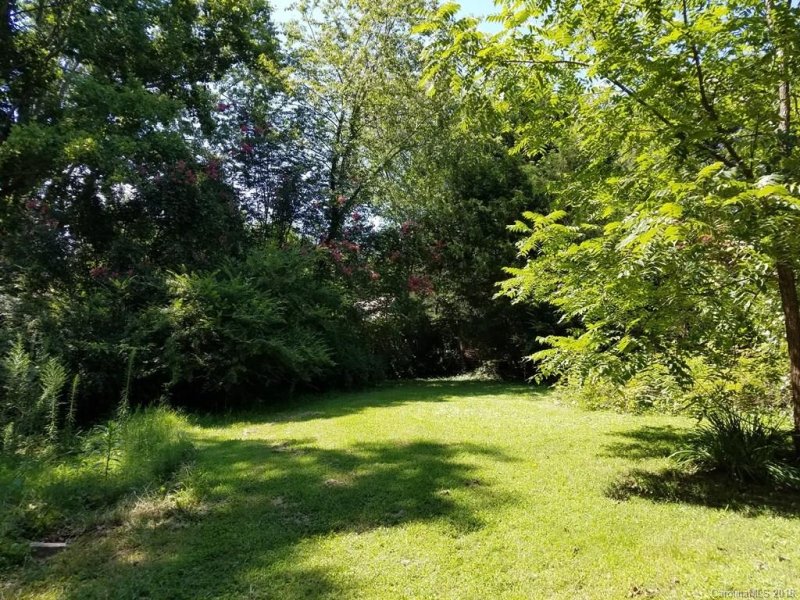 Property image 2 at 164 Laurel Loop, Asheville, NC 28806