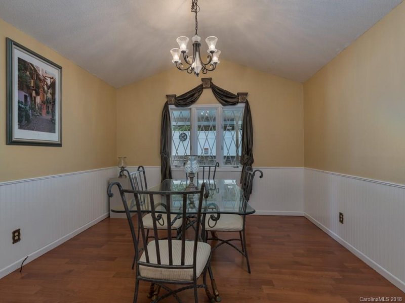 Property image 2 at 328 Winding Way Lane, Hendersonville, NC 28792