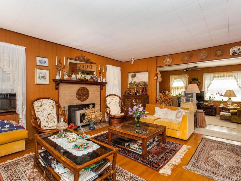 Property image 5 at 212 Rugby Forest Lane, Hendersonville, NC 28791