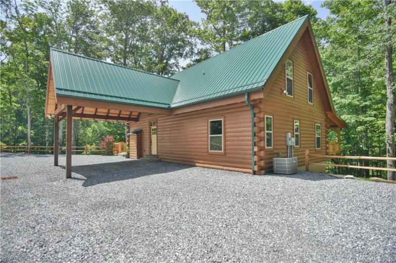 Property image 2 at 25 Tenderfoot Trail, Maggie Valley, NC 28751